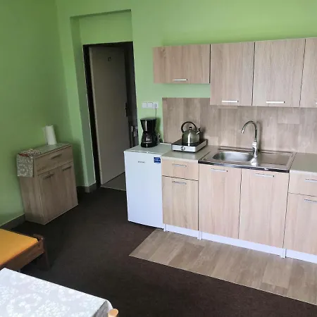 Tj Jiskra Homestay *
